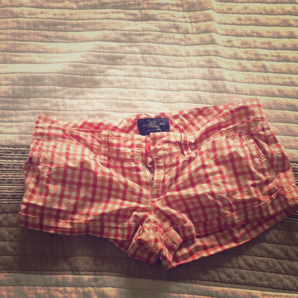 American Eagle plaid shorts